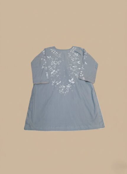 Handmade painted blue cotton kurta for women with white embroidered floral design. 2-piece ethnic wear "sweater" with hand-stitched details.