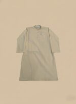 Kids cream kurta with mandarin collar and button placket for boys.
