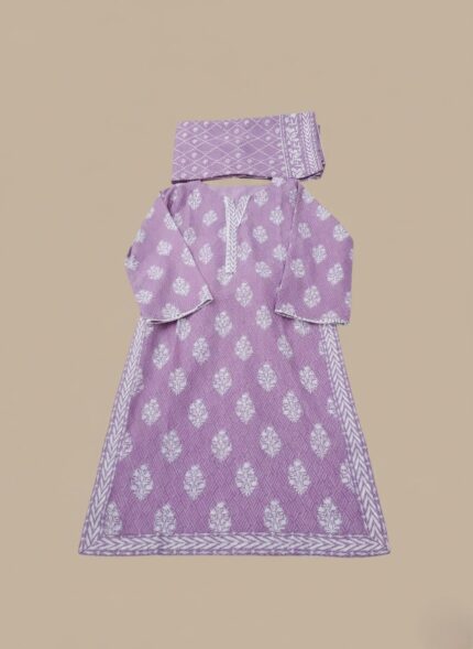 Lavender Khaddar 3 piece suit unstitched fabric set, including shirt, dupatta, and trousers, with white block print pattern on a light purple background.