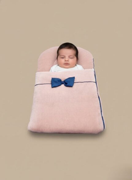 Pink velvet baby sleeping bag with blue bow for infants