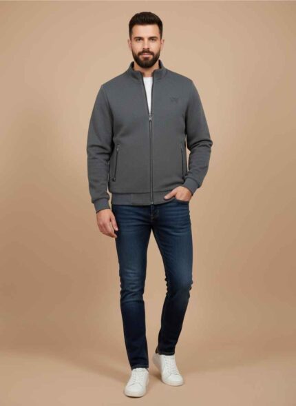 Gelani's gray mix whool sweater for men with premium stitched knit texture Men's winter stitched gray sweater in durable insulated mix whool fabric Large size gray mix whool sweater for men for Pakistan winter protection Close up of textured knit and neckline on a mix whool sweater for men Stitched winter knitwear for men in gray color by Gelani's brand mix whool sweater for men